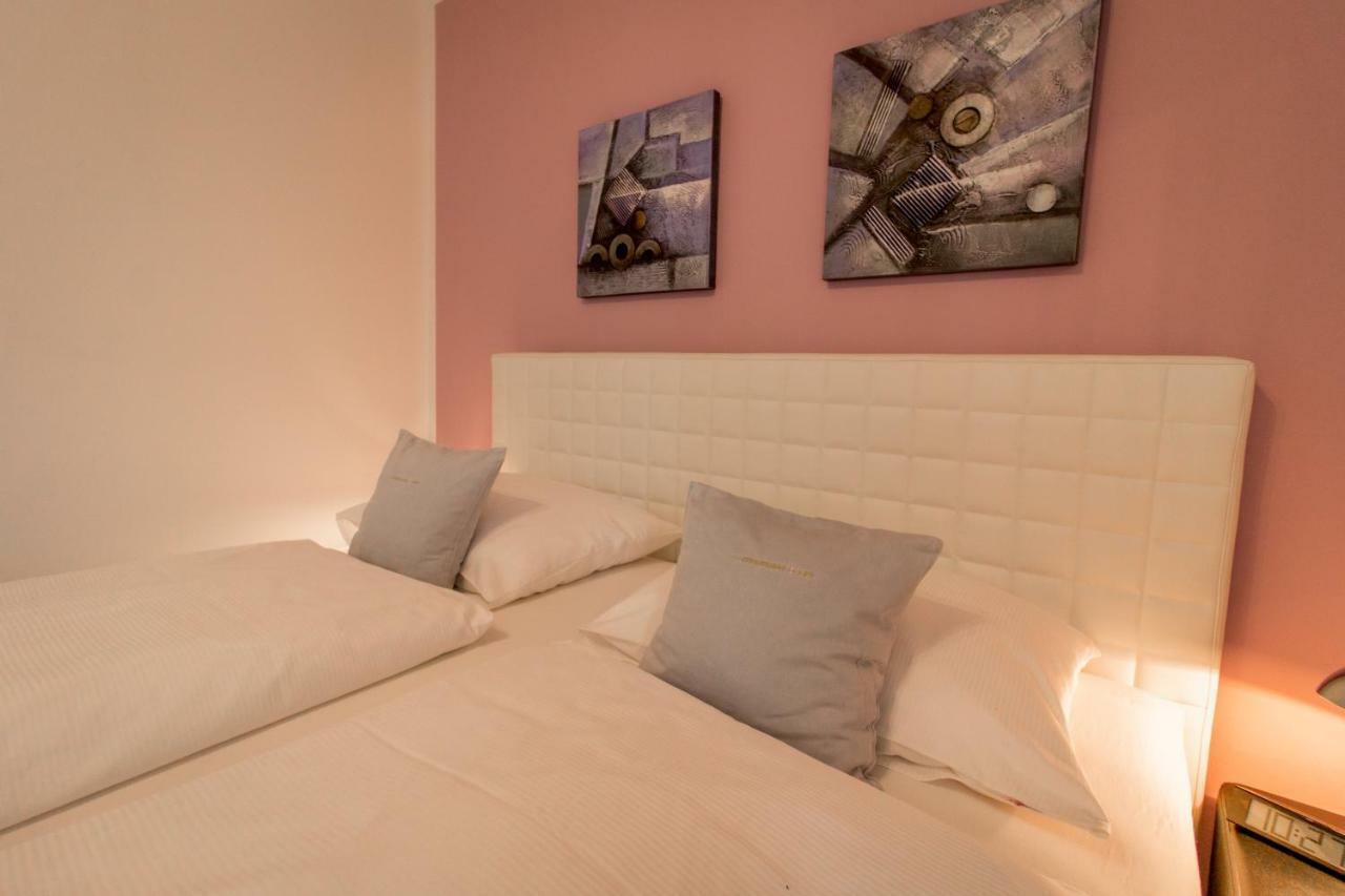 באד נויאנאהר-ארוויילר Ferienapartments Am Steinfelder Hof מראה חיצוני תמונה